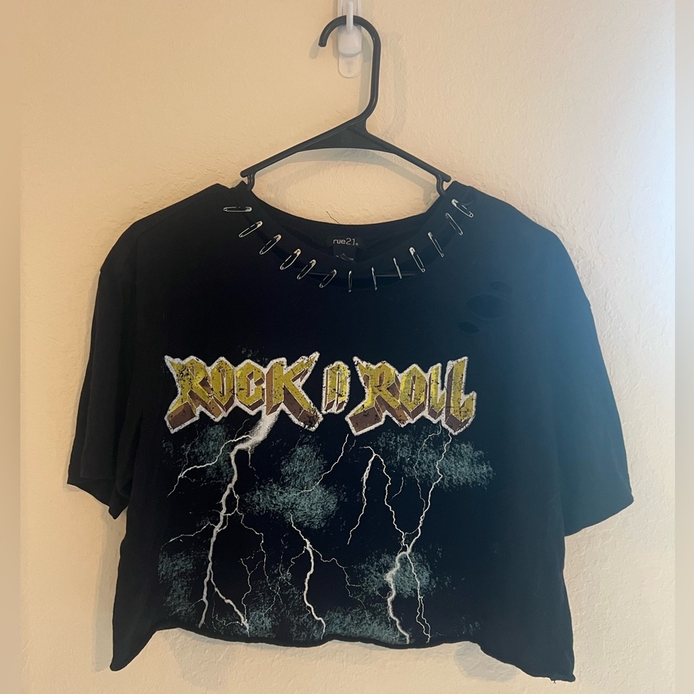 Crop top